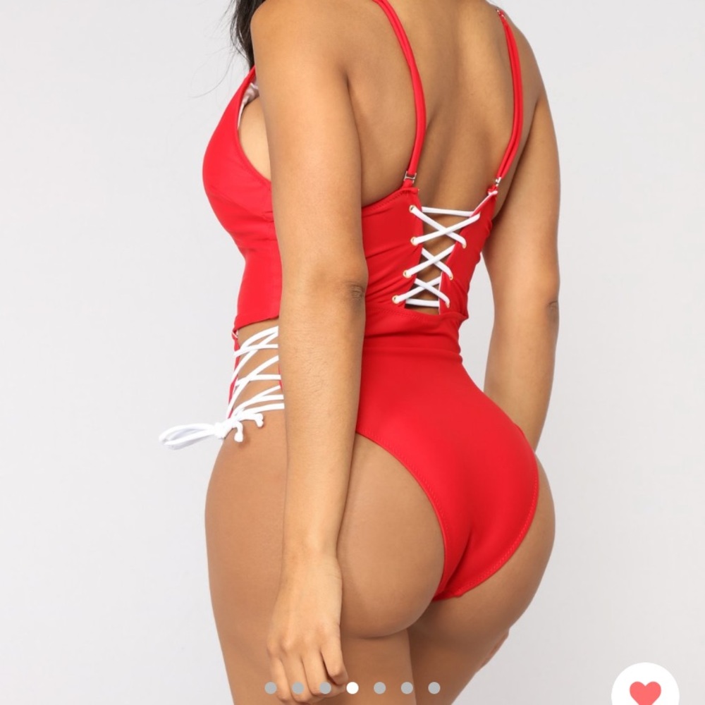 fashion nova swimsuit